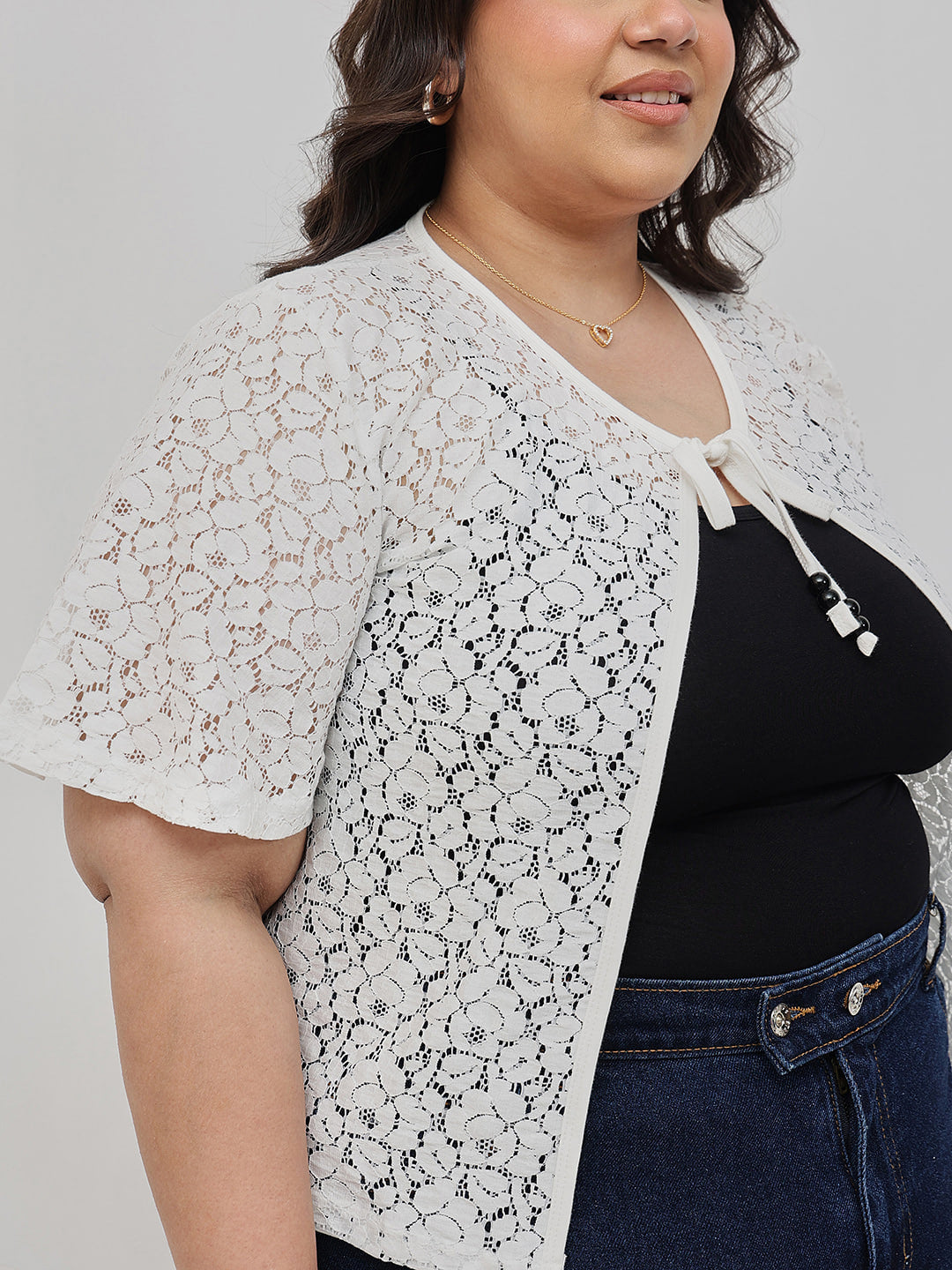 Floral Lace Tie-up Crop Shrug Plus Size