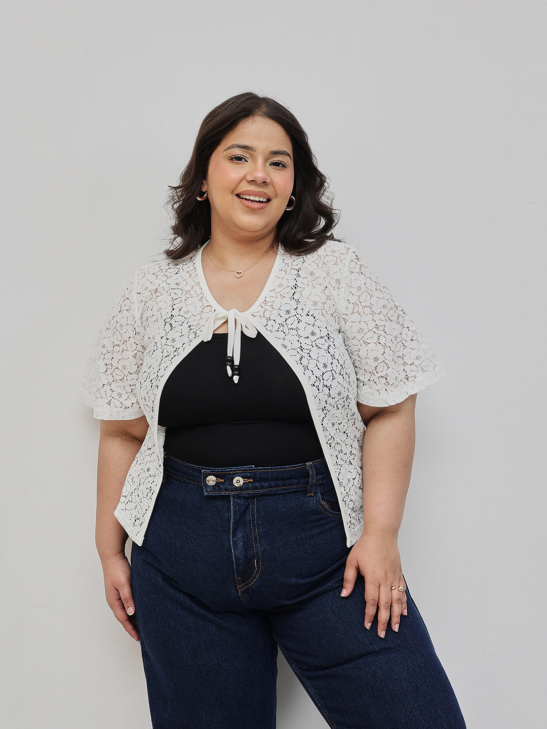 Floral Lace Tie-up Crop Shrug Plus Size