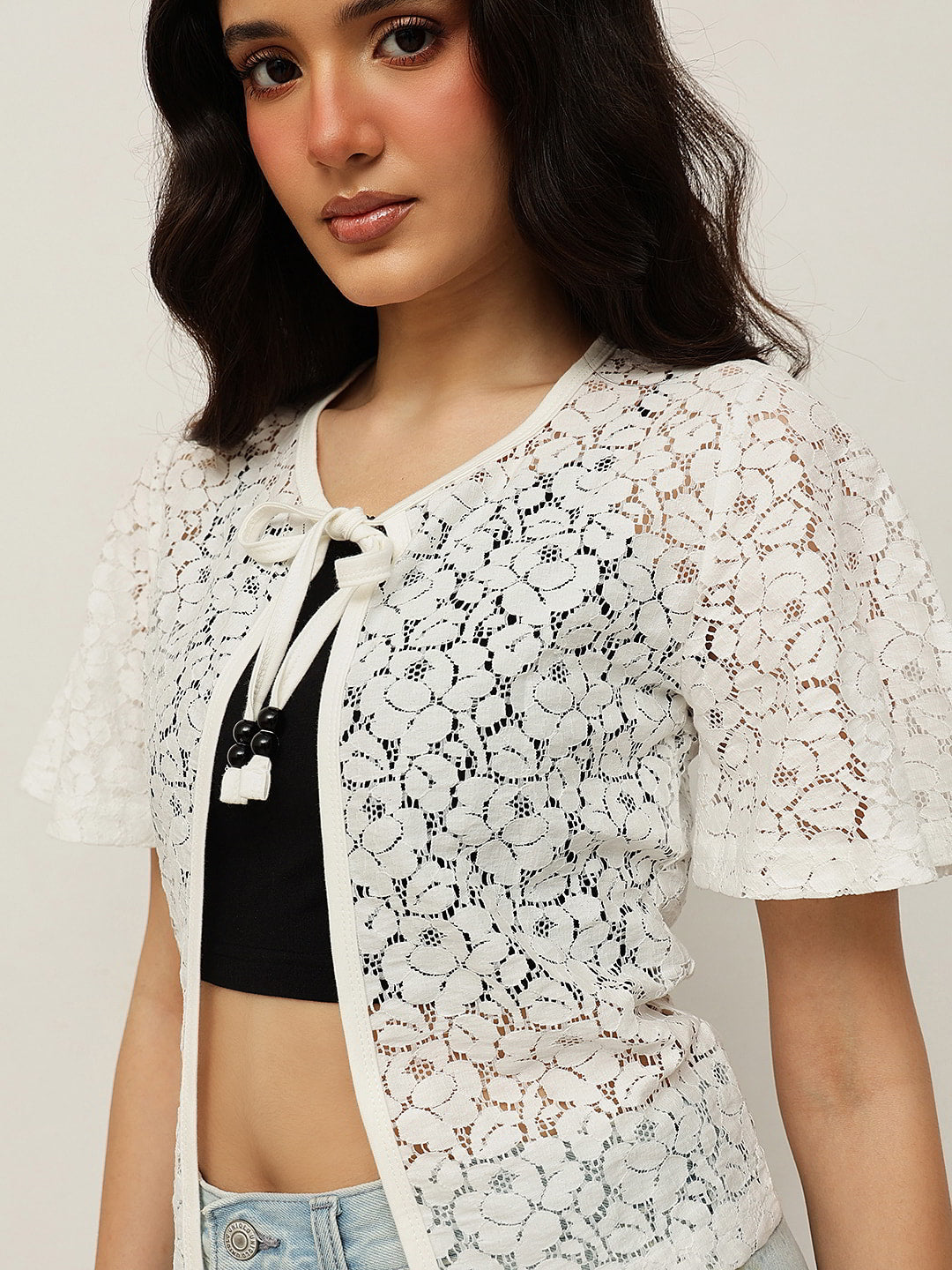 Floral Lace Tie-up Crop Shrug